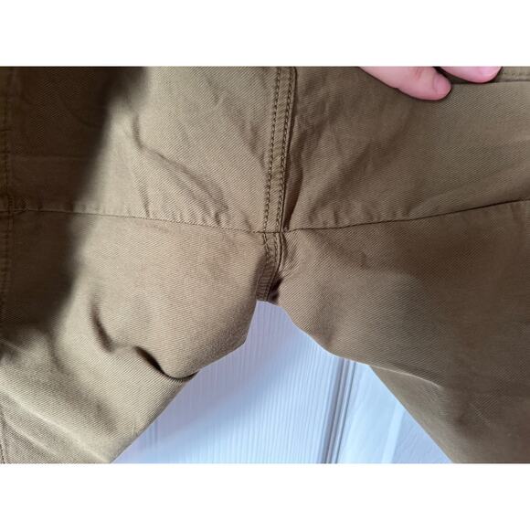 The North Face Women’s Khaki Outdoor Utility Shorts Size L Gorpcore Hiking - Picture 3 of 6